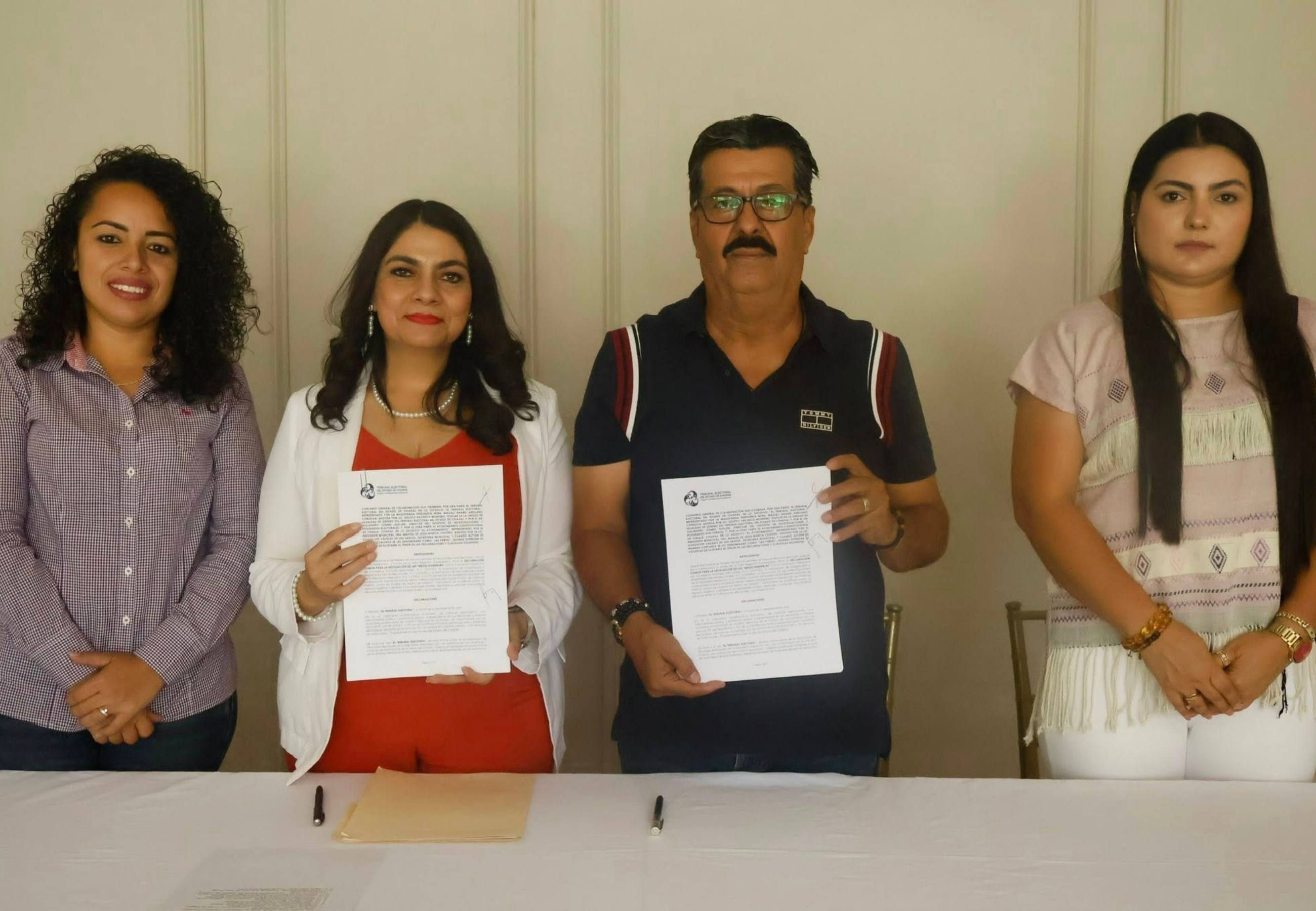 𝐅𝐨𝐫𝐭𝐚𝐥𝐞𝐜𝐞 𝐓𝐄𝐄𝐂𝐇 𝐥𝐚 𝐝𝐞𝐟𝐞𝐧𝐬𝐚 𝐝𝐞 𝐥𝐨𝐬 𝐝𝐞𝐫𝐞𝐜𝐡𝐨𝐬 𝐩𝐨𝐥𝐢́𝐭𝐢𝐜𝐨𝐬 𝐝𝐞 𝐥𝐚𝐬 𝐦𝐮𝐣𝐞𝐫𝐞𝐬 𝐞𝐧 𝐓𝐨𝐧𝐚𝐥𝐚́ 𝐜𝐨𝐧 𝐜𝐨𝐧𝐯𝐞𝐧𝐢𝐨 𝐡𝐢𝐬𝐭𝐨́𝐫𝐢𝐜𝐨 𝐲 𝐜𝐚𝐩𝐚𝐜𝐢𝐭𝐚𝐜𝐢𝐨́𝐧 𝐞𝐬𝐩𝐞𝐜𝐢𝐚𝐥𝐢𝐳𝐚𝐝𝐚